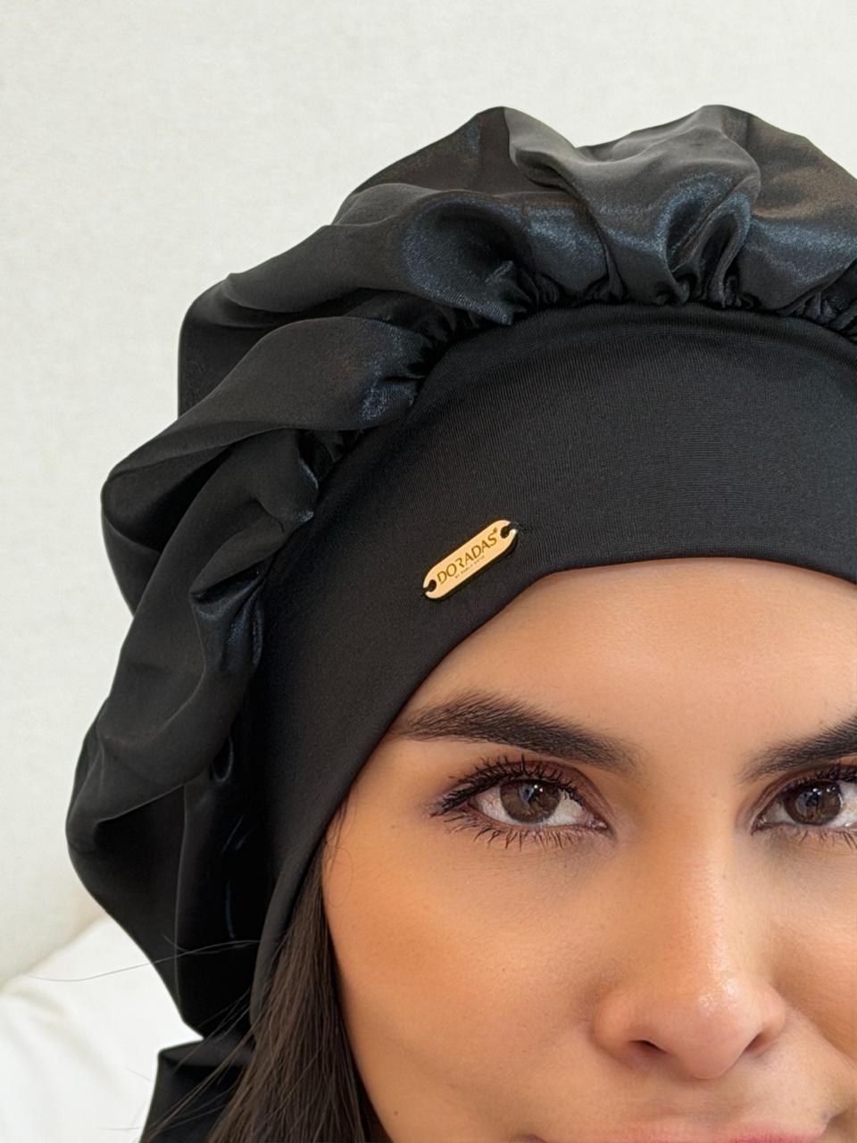 Gorro de Satin Doradas®